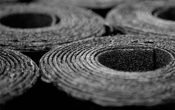 Woodrising bitumen roof disadvantages